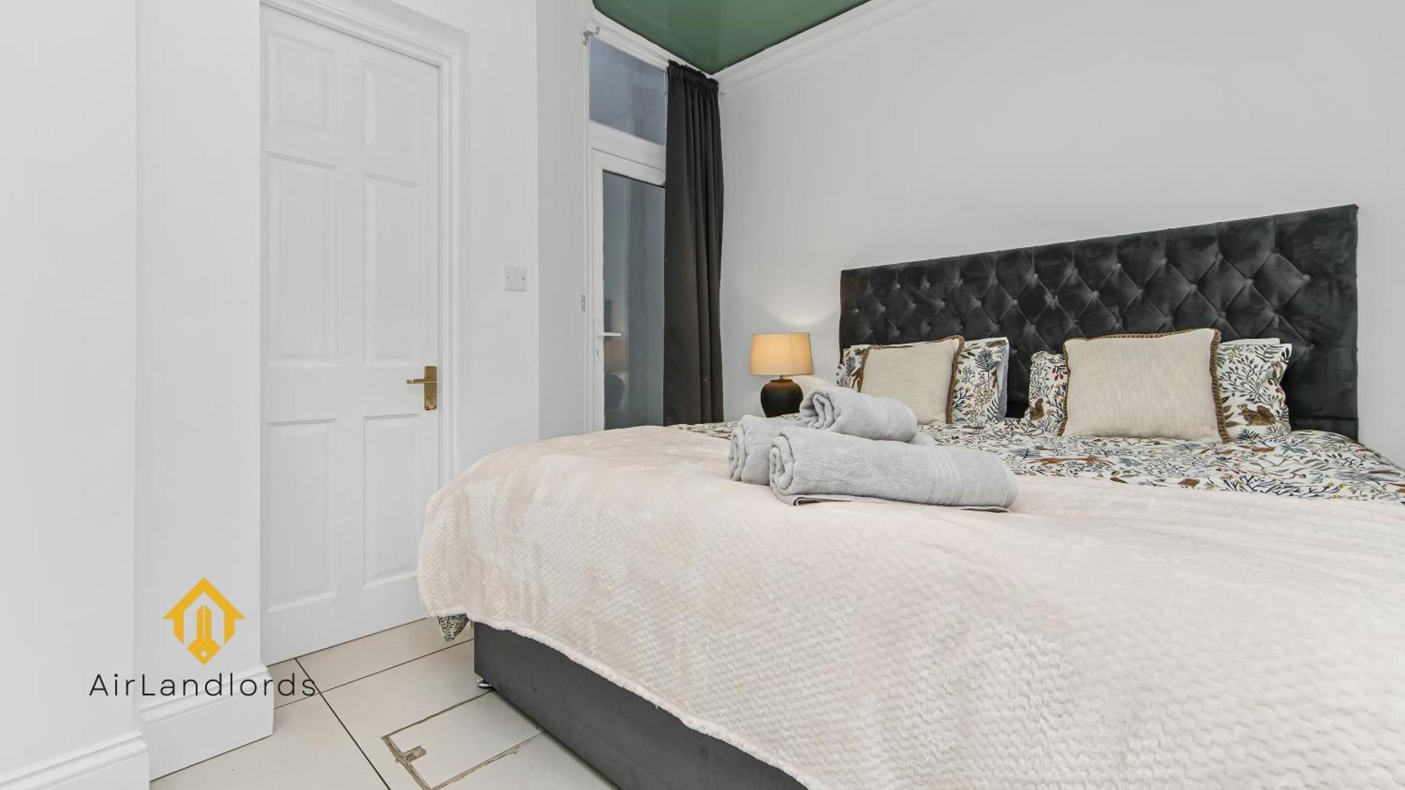 Exceptional 4 Bedroom House Paddington Station! لندن المظهر الخارجي الصورة